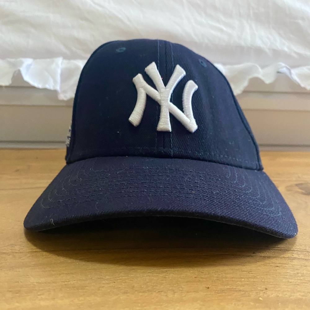 New York Yankees “Derek Jeter 5X World Series Champion” Hat